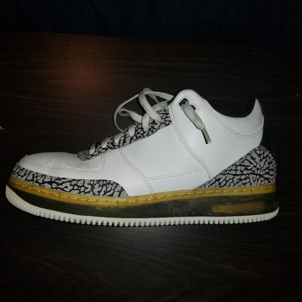 Jordan/ Nike AFJ 3